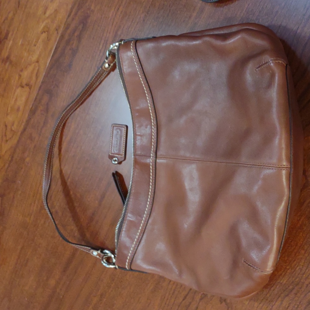 Coach #F13764 Shoulder Bag Leather - Picture 3 of 16
